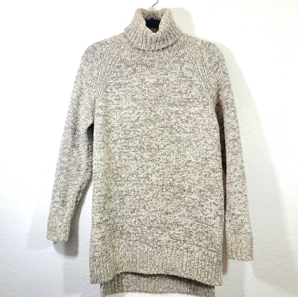 Forever 21 Sweater